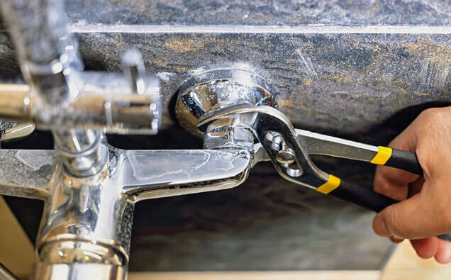 https://plumbernedlands.com.au/uploads/2025/06/emergency-plumbing-180852.jpg